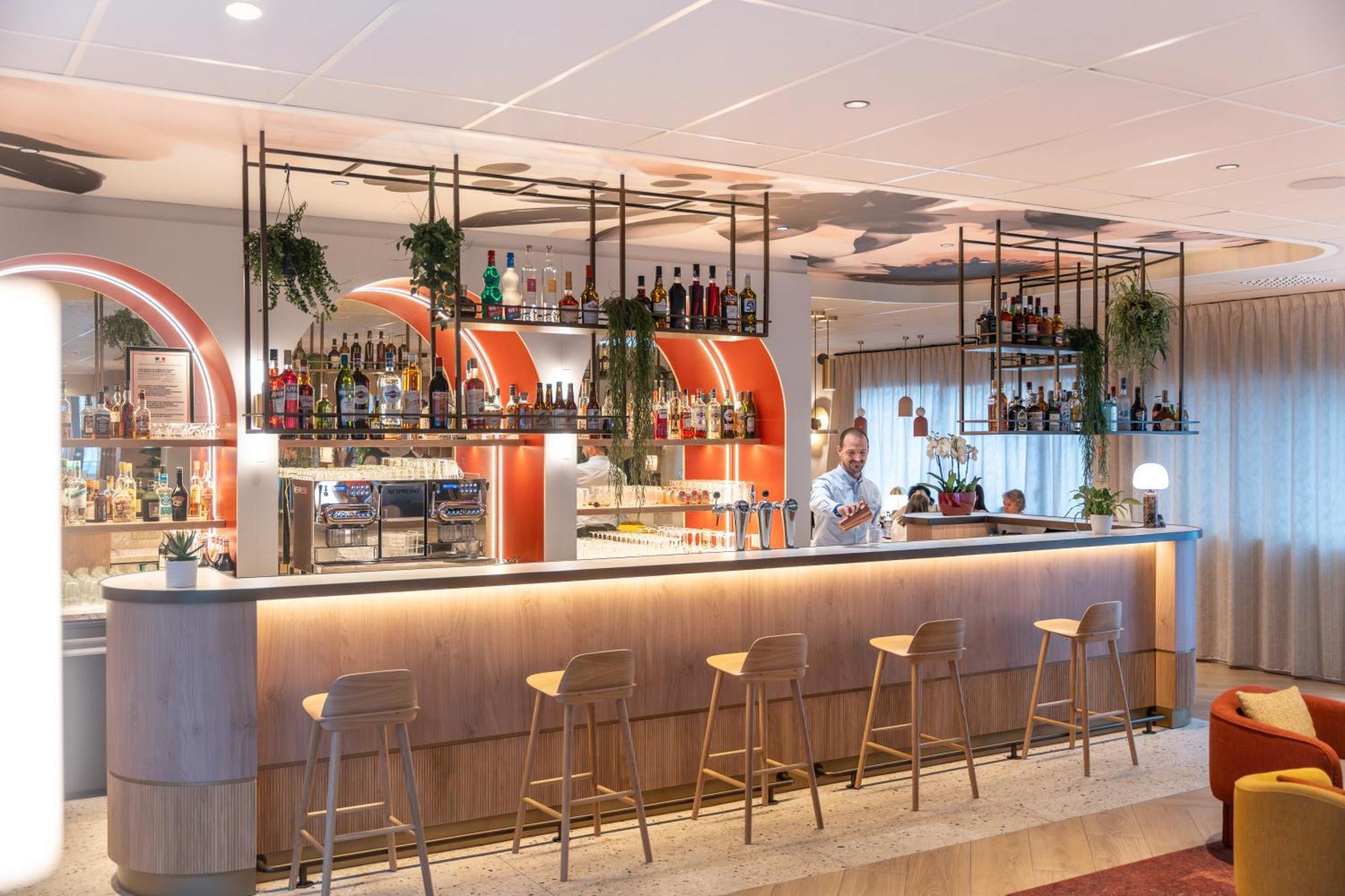 Novotel Angers Lac De Maine מראה חיצוני תמונה